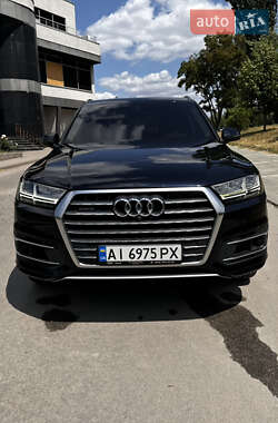 Audi Q7  2017