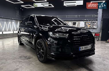 Audi Q7  2017