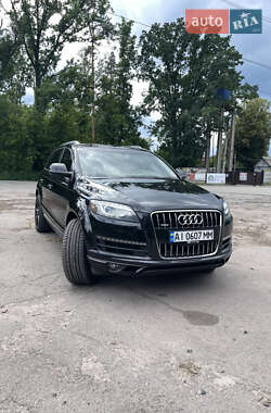 Audi Q7  2013