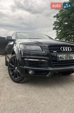 Audi Q7  2007