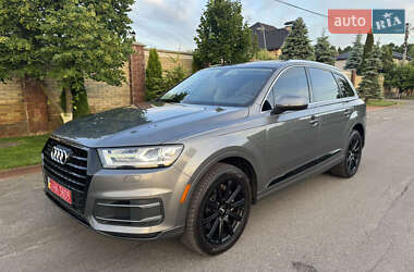 Audi Q7  2017