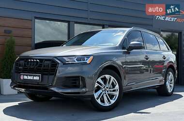 Audi Q7  2022