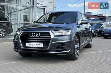 Audi Q7  2015