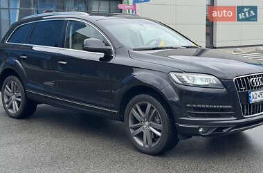Audi Q7  2013