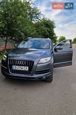 Audi Q7  2012