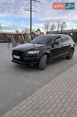 Audi Q7  2010