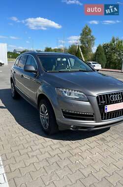 Audi Q7  2014