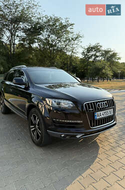 Audi Q7  2013