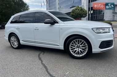 Audi Q7  2018