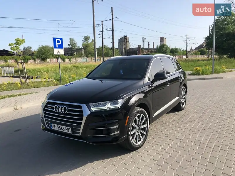 Audi Q7