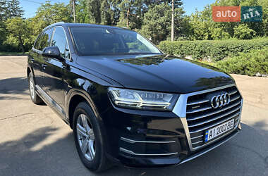Audi Q7  2019