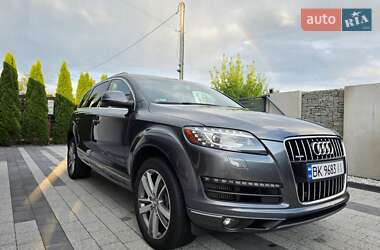 Audi Q7  2013