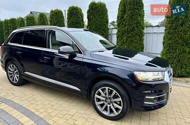 Audi Q7  2017
