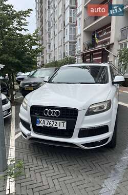 Audi Q7  2012