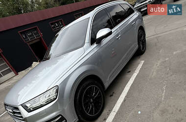 Audi Q7  2019