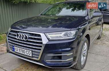 Audi Q7  2016