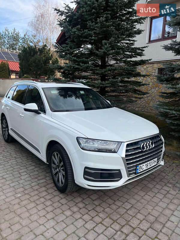 Audi Q7 2016