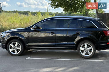 Audi Q7  2015