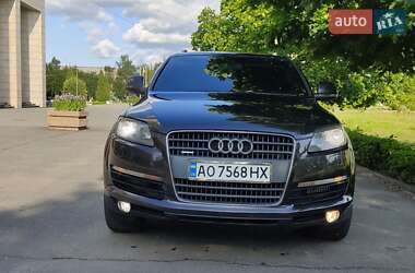 Audi Q7  2006