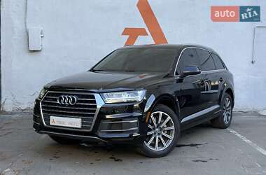 Audi Q7  2017