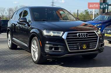 Audi Q7  2017