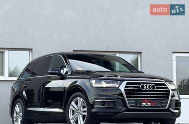 Audi Q7  2017