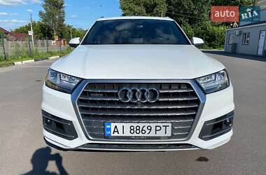 Audi Q7  2016