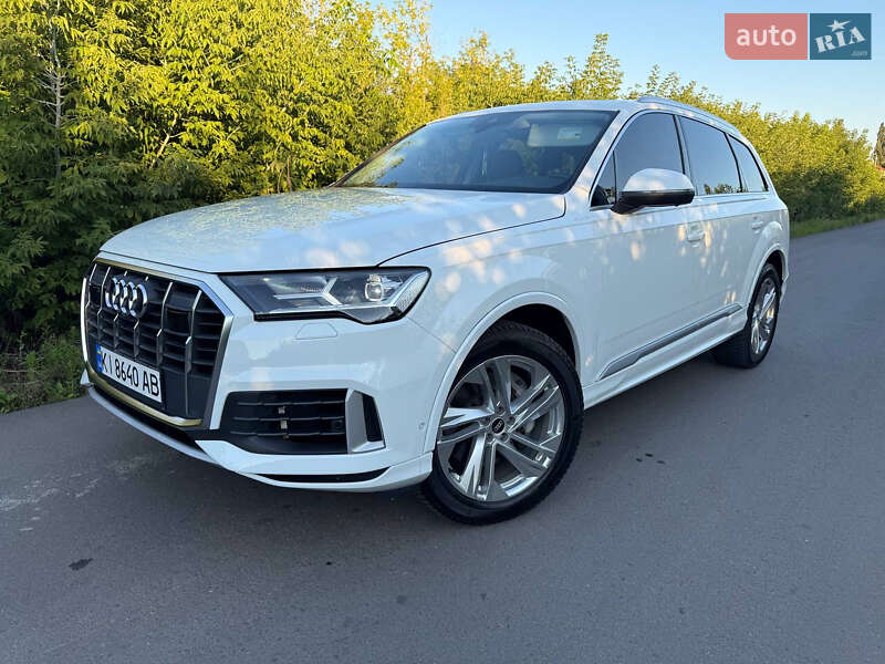 Внедорожник / Кроссовер Audi Q7 2021 в Киеве