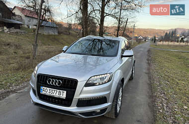 Audi Q7  2010