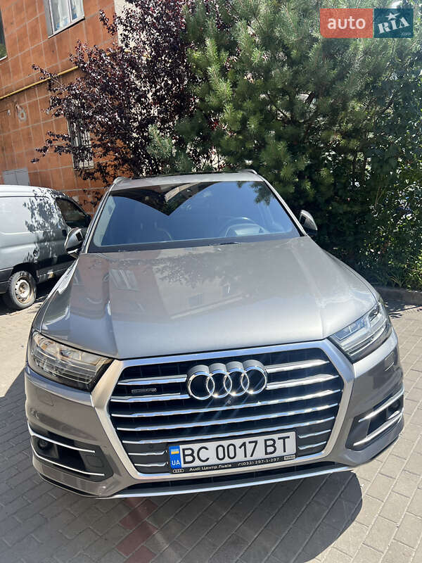 Позашляховик / Кросовер Audi Q7 2017 в Львові фото 20 Позашляховик / Кросовер Audi Q7 2017 в Львові
