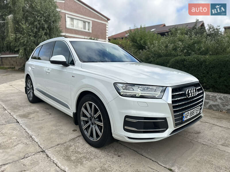 Позашляховик / Кросовер Audi Q7 2018 в Тернополі