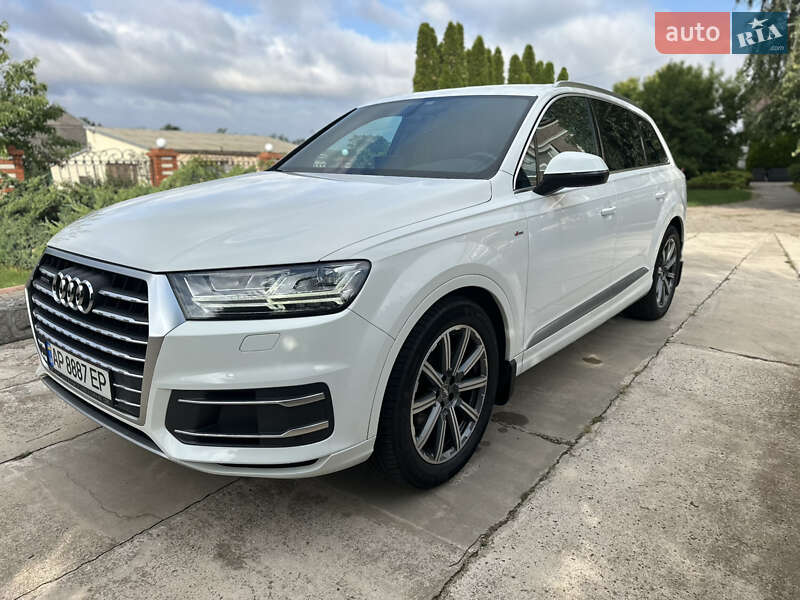 Позашляховик / Кросовер Audi Q7 2018 в Тернополі
