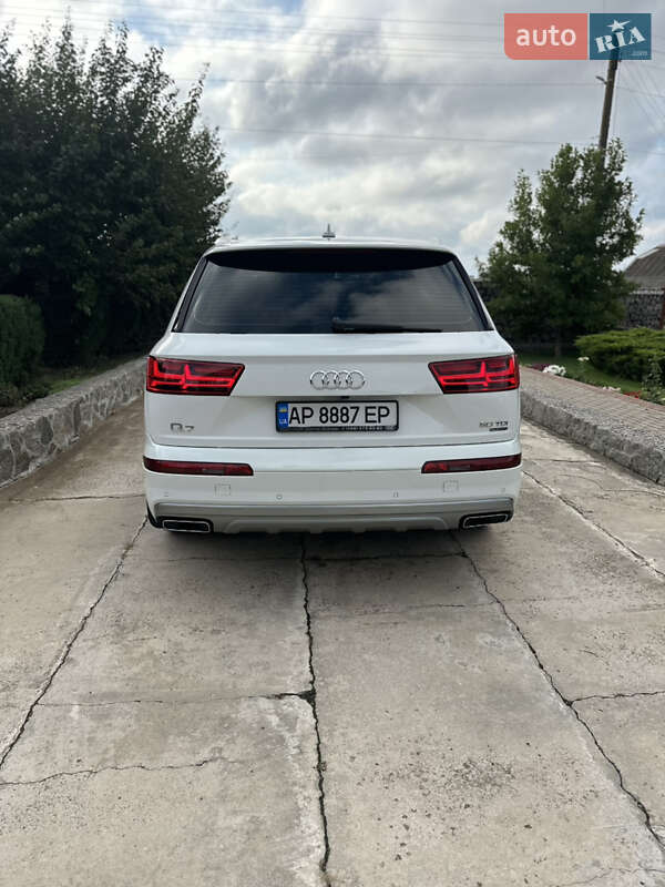 Позашляховик / Кросовер Audi Q7 2018 в Тернополі