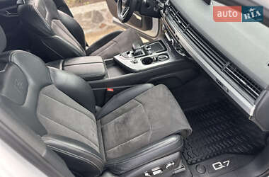 Позашляховик / Кросовер Audi Q7 2018 в Тернополі