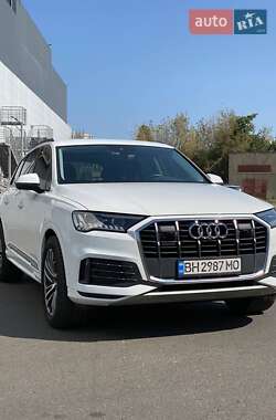 Audi Q7  2020