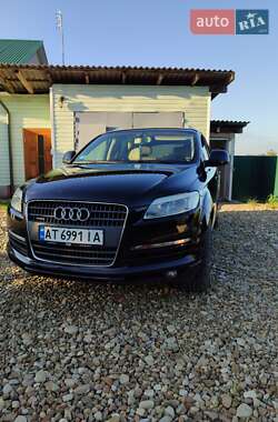 Audi Q7  2009