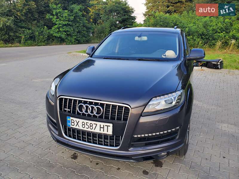 Audi Q7