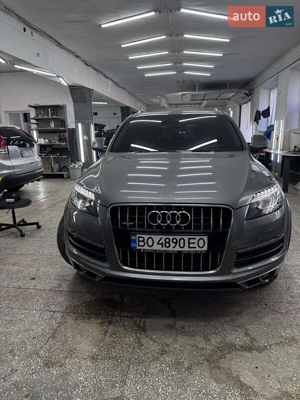 Внедорожник / Кроссовер Audi Q7 2014 в Тернополе