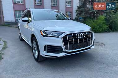 Audi Q7  2023