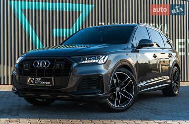 Audi Q7  2019