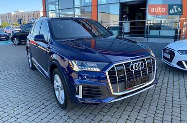 Audi Q7  2021