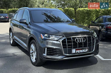 Audi Q7  2021