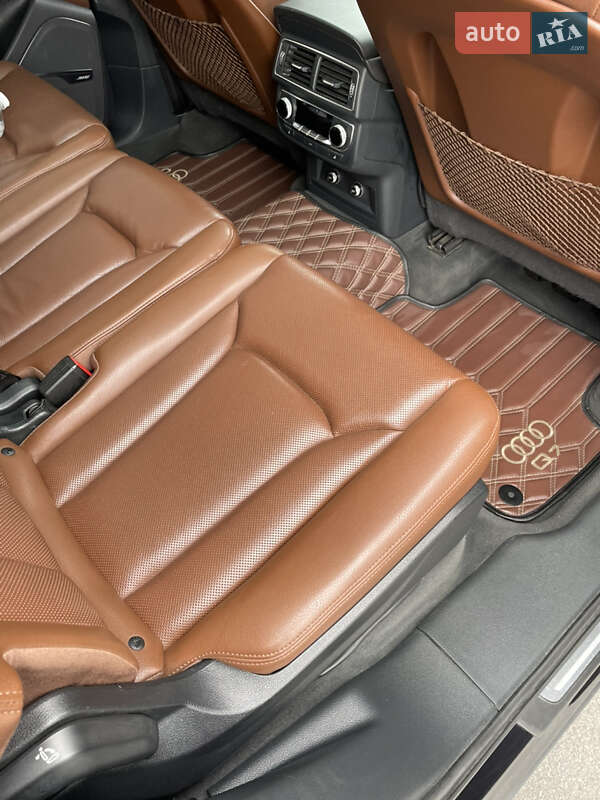 Позашляховик / Кросовер Audi Q7 2019 в Харкові