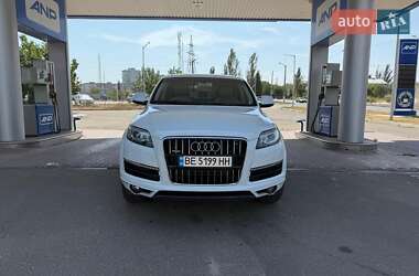 Audi Q7  2015