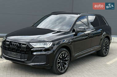 Audi Q7  2020