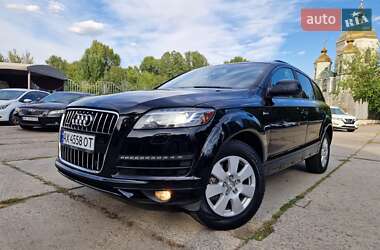 Audi Q7  2015
