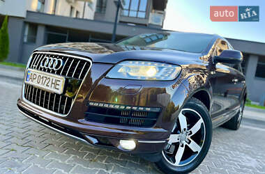 Audi Q7  2012