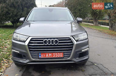 Audi Q7 2016