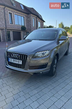 Audi Q7  2011