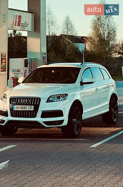 Audi Q7  2010